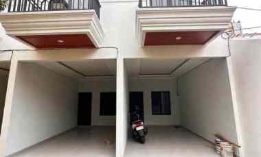 Rumah Siap Huni dekat Pasar Ciracas Jakarta Timur