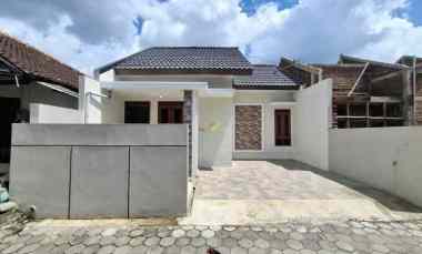 Rumah Siap Huni, dekat Ring Road Timur di Banguntapan