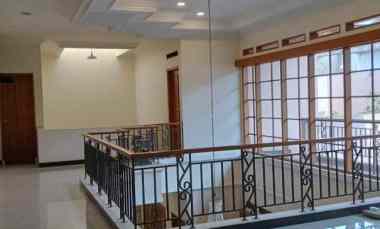 Rumah Siap Huni di Batu Indah Batununggal Kota Bandung