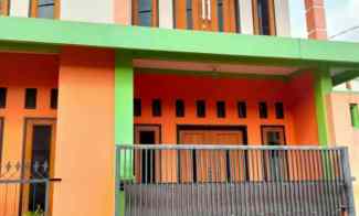 Rumah Siap Huni di Kawasan Komersil