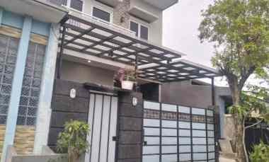 Rumah Dijual di Komplek TNI Aren Jaya Bekasi Timur