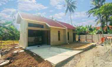 Rumah Siap Huni di Panjatan Kulon Progo Yogyakarta