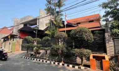 rumah siap huni di perum rungkut asri surabaya timur