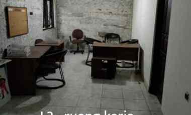 Rumah Dijual di Perumnas Klender