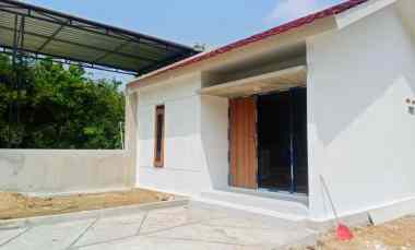 Rumah Siap Huni Dikulon Progo dekat Bandara Yogyakarta