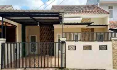 rumah siap huni kondisi rapih terawat di griyaloka bsd