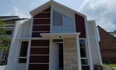 Rumah Siap Huni Lokasi 2 menit Tol Pakis Malang