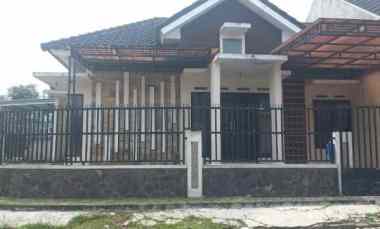 Rumah Dijual di TASIKMADU