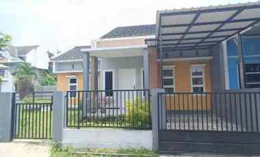 Rumah Siap Huni Posisi Hook di Karangploso