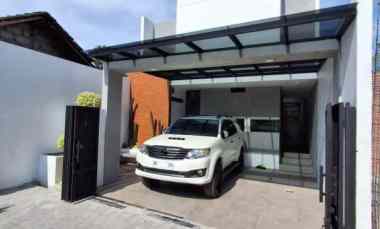 Rumah Siap Huni, Semi Furnished di Jogja Utara