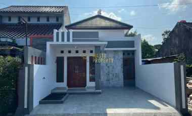 Rumah Siap Huni Strategis di Ambarketawang Gamping