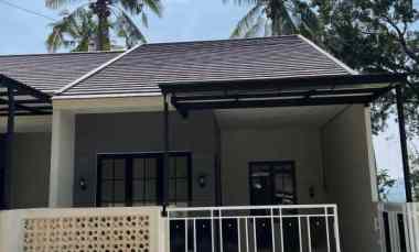 Rumah Spek Mewah Ungaran Barat Kab Semarang Sejuk dekat Kampus