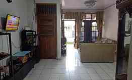 Rumah Strategis Lingkungan Tenang di Larangan Selatan