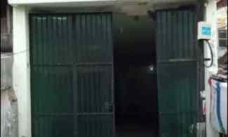 Rumah Strategis Pinggir Jalan di Senen Jakarta Pusat