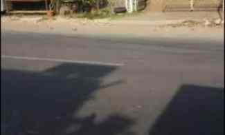 Rumah Strategis Pinggir Jln Utama