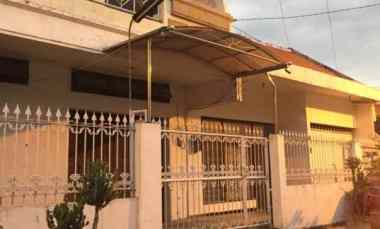 Rumah Surabaya dekat Galaxy Mall