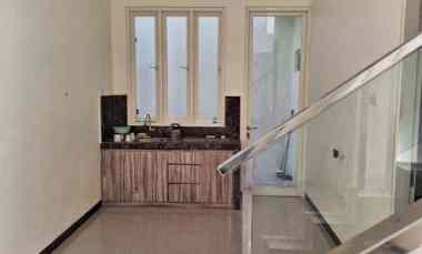 Rumah Sutorejo Selatan Minimalis Siap Huni