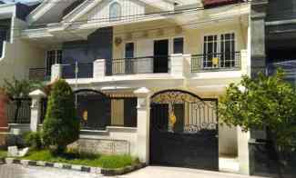 Rumah Sutorejo Timur Terawat ROW Jalan 3,5 Mobil