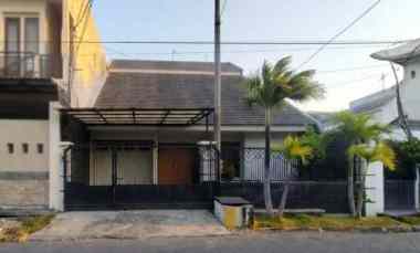 rumah sutorejo utara row 3 mobil