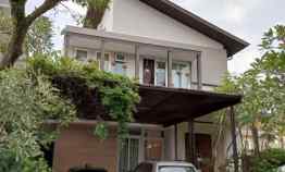 Rumah Taman Beverly Golf Lippo Karawaci