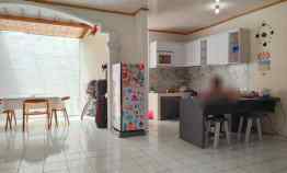 Rumah Cantik Taman Cibaduyut Indah dekat Kopo Permai Singgasana Prada