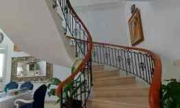 Rumah di Cilandak, Mewah 2Lt, Pool, Furnished, di Taman Cilandak