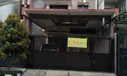 275 Rumah Megah di Taman Kopo Indah Tki Iii Bandung Selatan