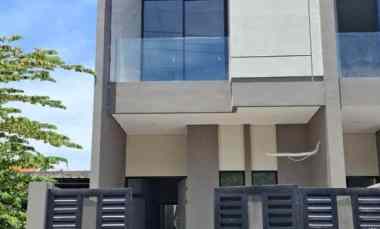 Rumah Tenggilis Mejoyo, New, Minimalis, Strategis