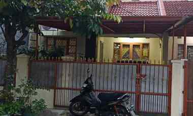 Rumah Tinggal dekat Pintu Tol