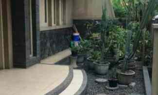 Rumah Turangga, Lengkong, Buah Batu