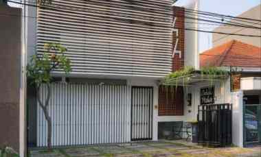 Rumah Usaha Manyar Jaya, Hadap Utara, Siap Pakai, Terawat
