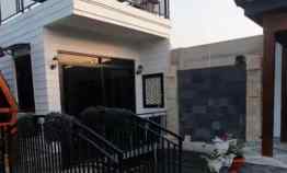 Rumah Villa Mewah Full Furnish di Ciparay