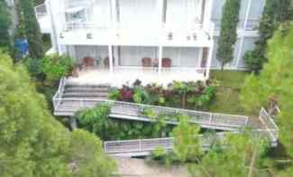 Rumah Villa di Kawasan Dago Atas Ada Swimpool