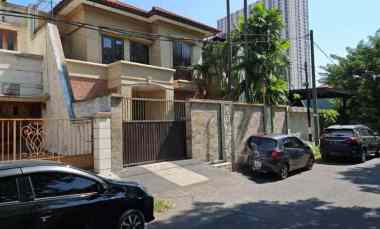 Rumah Villa Galaxy Merr Surabaya LT 300m2