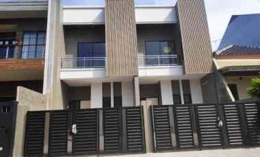 Rumah Villa Kalijudan Kenjeran Merr Surabaya New Gress