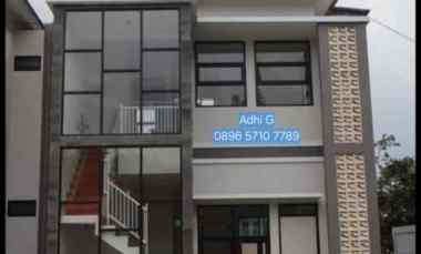 Rumah Dijual di Lemvang