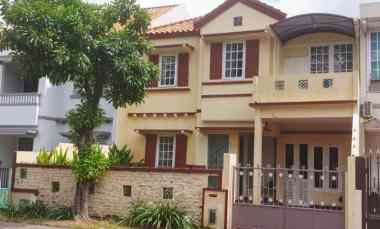 Rumah Villa Sentra RAYA, Citraland Surabaya