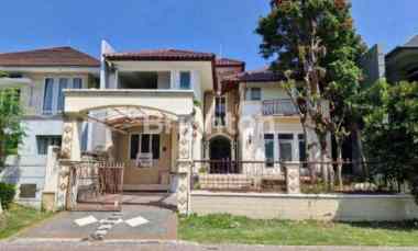 Rumah Villa Westwood Pakuwon City Surabaya Timur