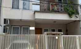 Dijual Rumah Bagus dan Rapih di Walikota Kelapa Gading Bisa Nego