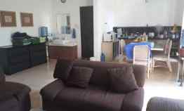 Rungkut Asri, Strategis Nol Jalan, Hadap Barat