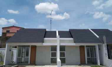 Rumah Dijual di JALAN CIGANITRI