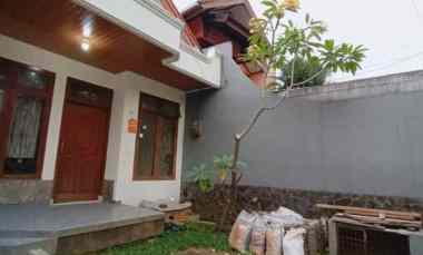 SEWA/KONTRAK Rumah 2 LANTAI, Pejaten TIMUR, Jaksel