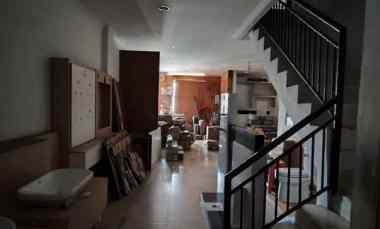 Sewa Ruko Gandeng Taman Surya Jak Bar