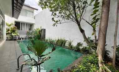 Sewa Rumah di Cipete Jakarta Selatan Ada Kolam Renang