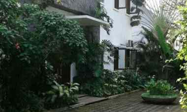 Sewa Rumah di Cipete Jakarta Selatan Ada Kolam Renang