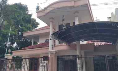 Sewa Rumah Mewah Besar di Daerah Bukit Sari Tembalang