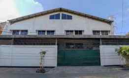 Siap Pakai Gudang Dukuh Kupang dekat Darmo, TOL Satelit