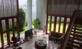 Rumah Dikawasan Elite Hegarmanah Setiabudi Bandung  