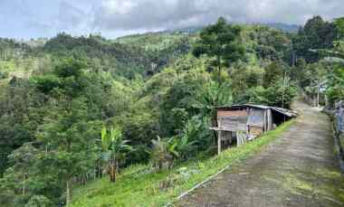 Tanah 200 juta Udara Dingin Kawasan Wisata Karanganyar