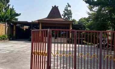 Komersial Dijual di Tlogo Prambanan Klaten Jawa Tengah